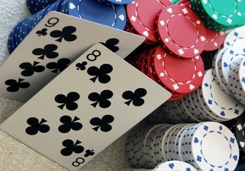 Playing Suited Connectors: Strategies and Tips for Poker Players